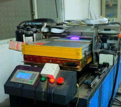 廣東閑置印刷設(shè)備高效處理指南 平板打印機(jī)、噴繪機(jī)等急售信息與資產(chǎn)盤活策略